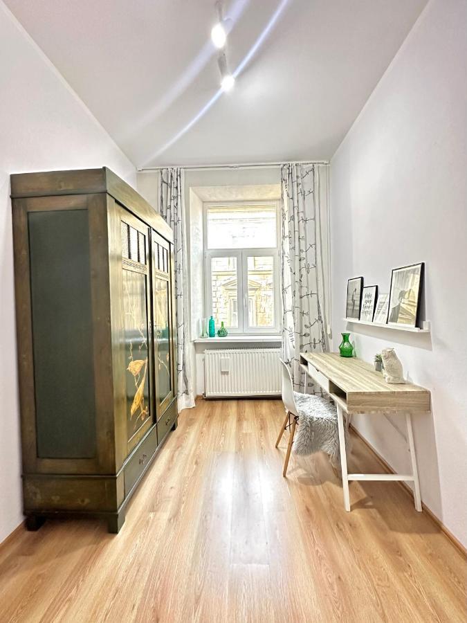 Charming Apartament City Center Timişoara Extérieur photo